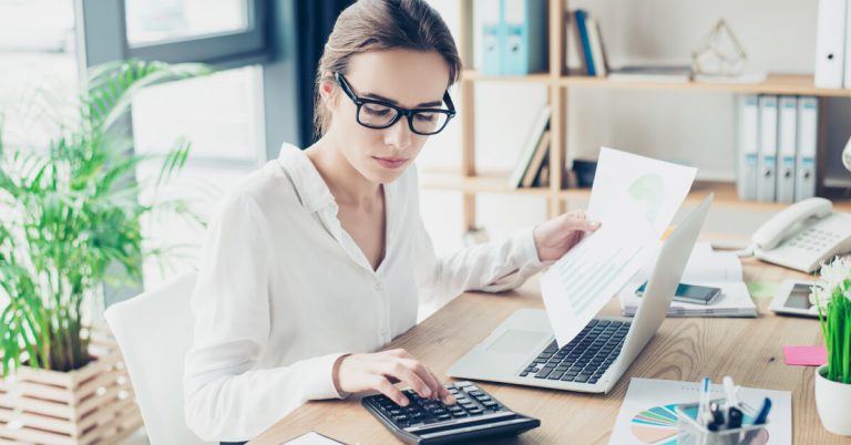 Managing Credit – How to maintain a healthy credit score?