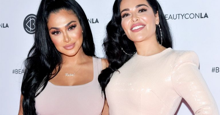 Huda Kattan VidCon Abu Dhabi