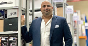 Cartlow, Dubai's re-commerce startup bags $2 Mn Pre-Series A funding and launches 'VASCART'