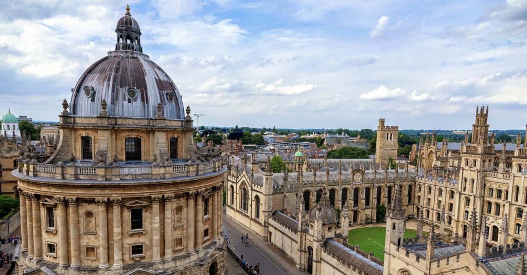 Oxford educational institutions offer a wide variety of educational programs: bachelor's and master's degrees, language courses, summer schools, and entrance preparation.