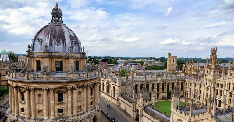 Oxford educational institutions offer a wide variety of educational programs: bachelor's and master's degrees, language courses, summer schools, and entrance preparation.