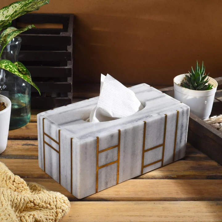 The premium white marble tissue holder can add a spark to your place and can impress your guests and family.