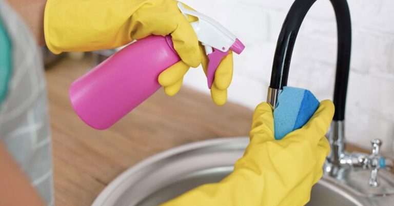 With the support of washroom hygiene services and a commitment to best practices, we can look forward to a future flush with freshness and well-being.