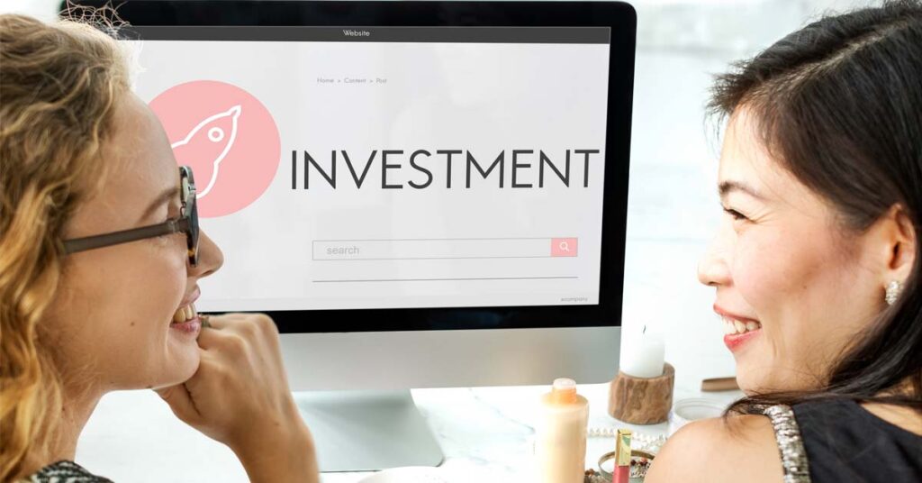 women entrepreneurs speaking about startup investment