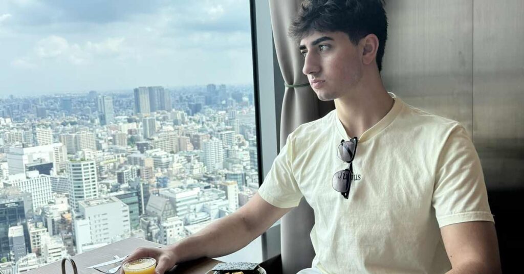 A picture of Zach Yadegari