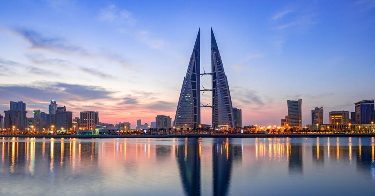 A high quality picture of Bahrain World Trade Center ad sunset