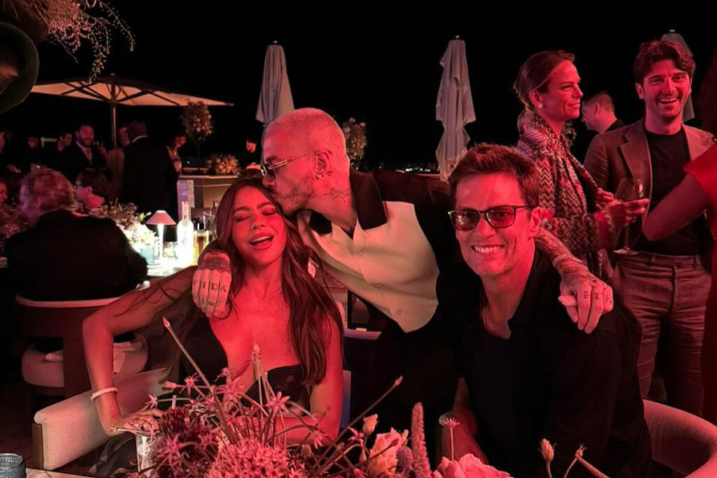 tom brady sofia vergara yacht dinner July 2025