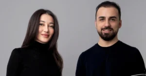 Loom Games founders CEO Kübra Gündoğan (left) and CTO Emre Çelik (right)