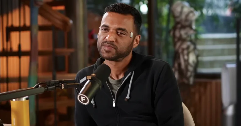 Deepinder Goyal wearing Temple’s performance-focused wearable device during a podcast appearance on Figuring Out with Raj Shamani.